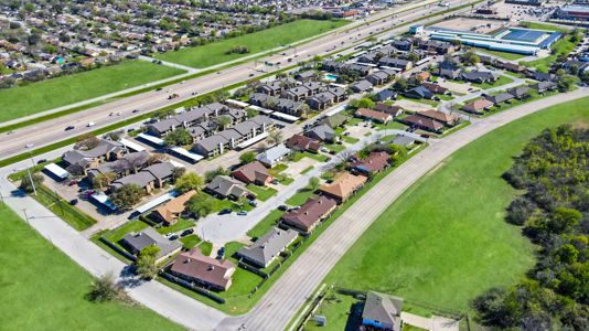 Exterior-500-Flats 01